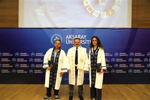 ASÜ’de ünvanda yükselen 174  akademisyen cübbelerini giydi