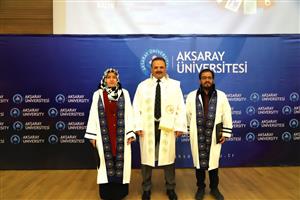 ASÜ’de ünvanda yükselen 174  akademisyen cübbelerini giydi